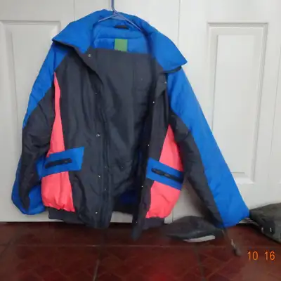 Womens Jacket and Ski Pants, View more
