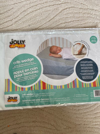  Crib Pillow Wedge - brand new