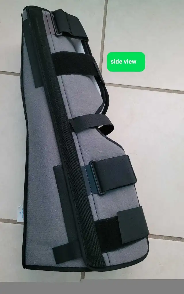 NEW: DJO Knee Immobilizer in Health & Special Needs in City of Toronto - Image 4