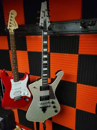ice man signature guitar, View more
