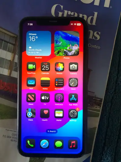 Apple iPhone XR, View more