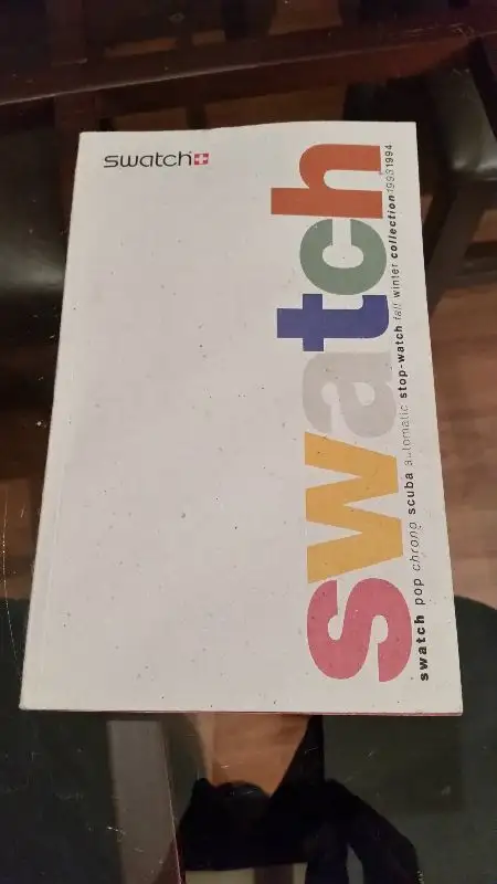 Catalogue Swatch 1993-1994 in Arts & Collectibles in Longueuil / South Shore - Image 2