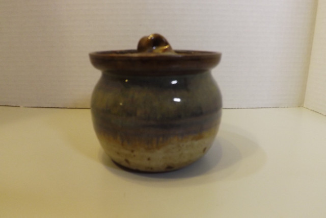 Pottery Lidded Bowl Trinket Dish in Blue/Teal/Brown in Home Décor & Accents in Calgary