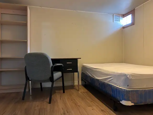 Basement Rooms for Rent in Waterloo | Walk to Laurier | All-Incl in Room Rentals & Roommates in Kitchener / Waterloo - Image 8