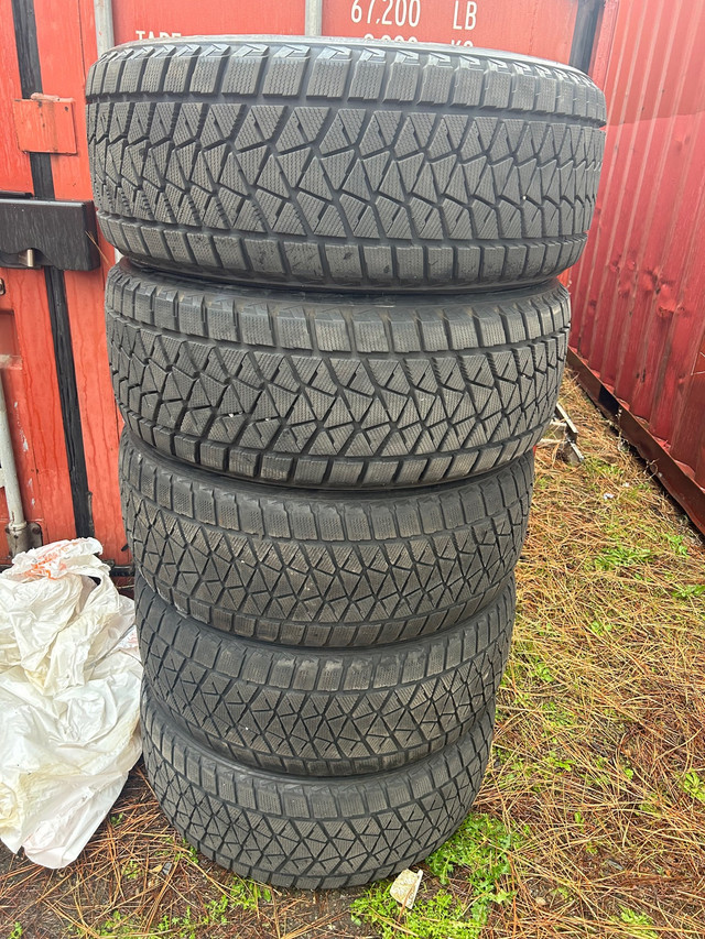 285/45/22 Blizzaks in Tires & Rims in Vernon - Image 4