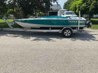 1994 18' Donzi Classic in Immaculate condition! Rebuilt 383 Stroker Motor (6 Hours on Motor). AFR Al...