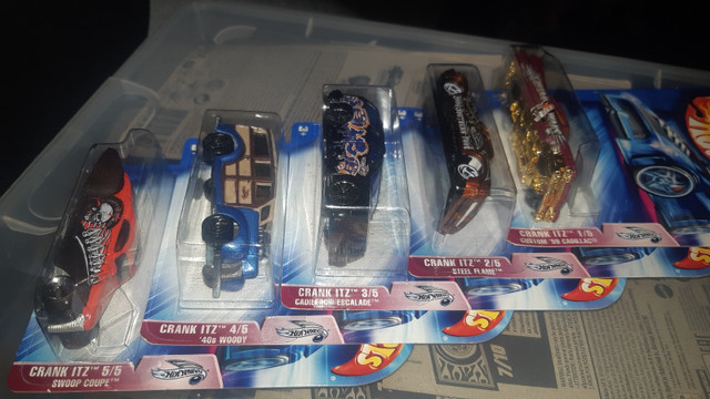 2004 Hot Wheels Crank It'z Music themed set of 5 NIP in Toys & Games in Guelph - Image 2