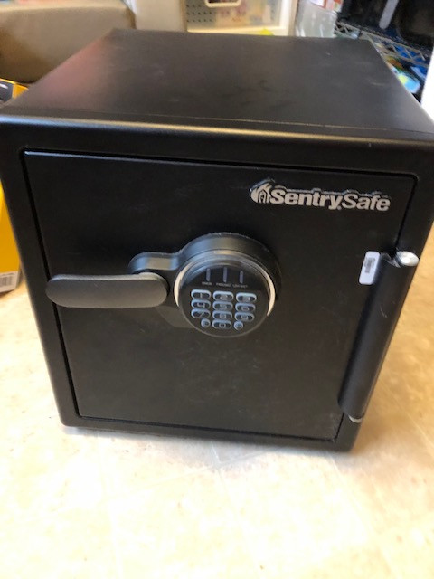 1.2 Cubic Foot Sentry Safe Like New in Storage & Organization in Prince Albert