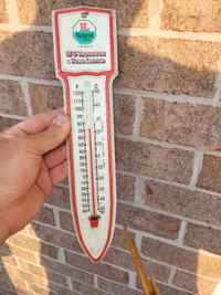 Vintage  Advertising Metal Temperature Sign Thermometer
