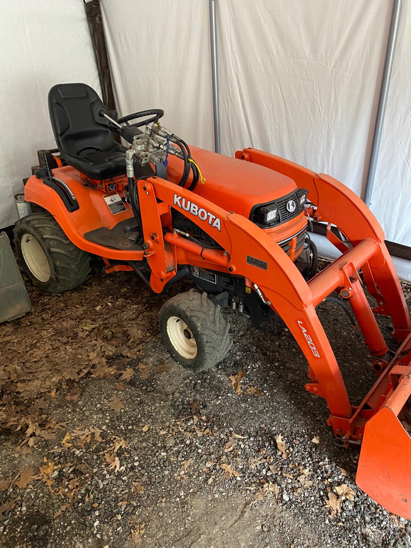 Kubota Diesel Tractor Loader Farming Equipment Grand Bend Kijiji