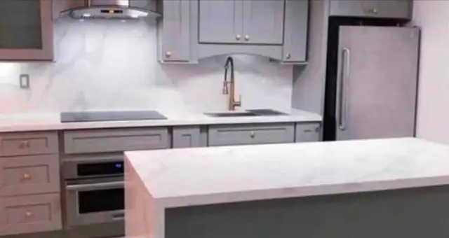 Renovated 2 bed 1 den Basement Apartment Large Windows  in Long Term Rentals in City of Toronto - Image 8
