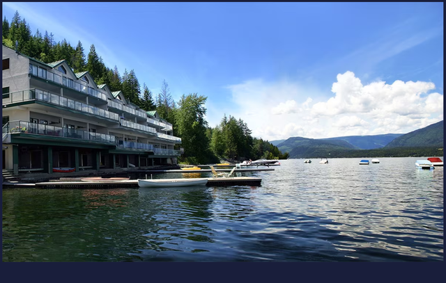 Lake Front Condo 2 Bedroom One Bath - Shuswap Eagle Bay