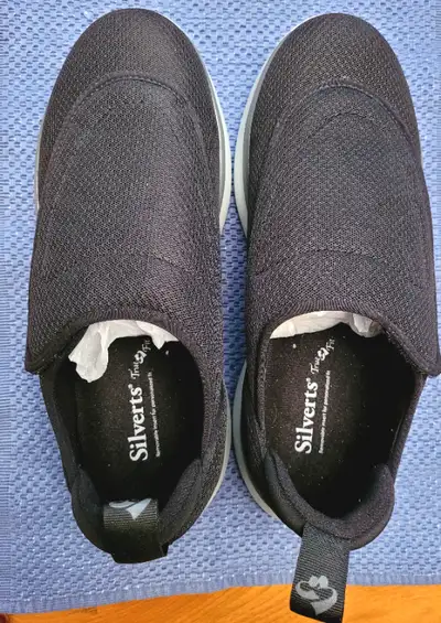 Men's Accessible Shoes from Silverts Size 9.5, View more