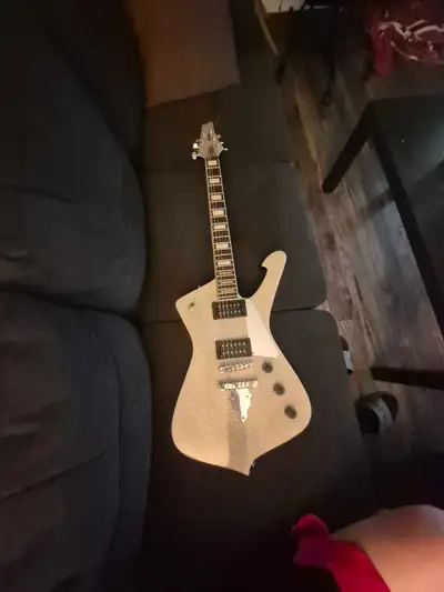 Ibanez Iceman , View more