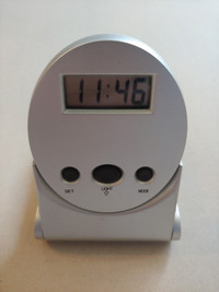 Digital LCD Clock 