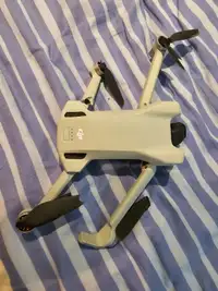 Drone brisé!! Mini 3 dji  parts, drones