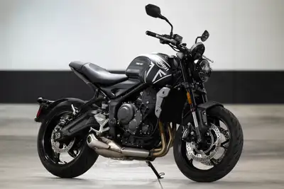 Carefully loved bike for the past three years. Taking the plunge to a higher displacement motorcycle...