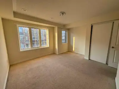 Accommodation available for girls or Couple ️ Two sharing .(Main floor) Available from September 1st...