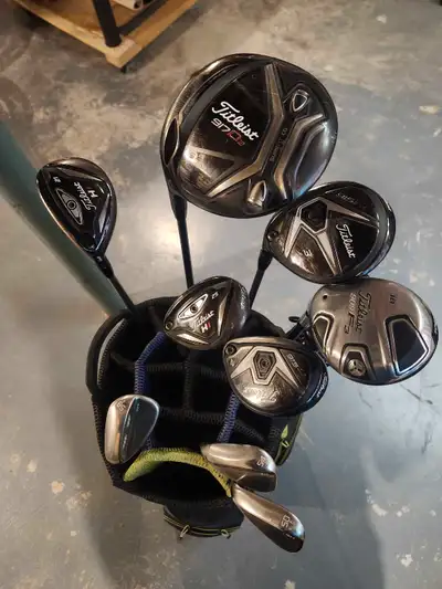 Titleist Golf bag and clubs. LH, View more