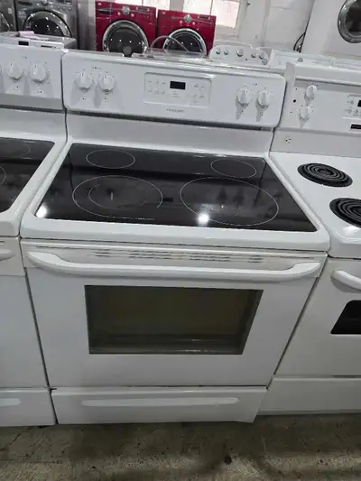 OAKVILLE! - Frigidaire 30" White Electric Ceramic Stove Oven Ran, View more