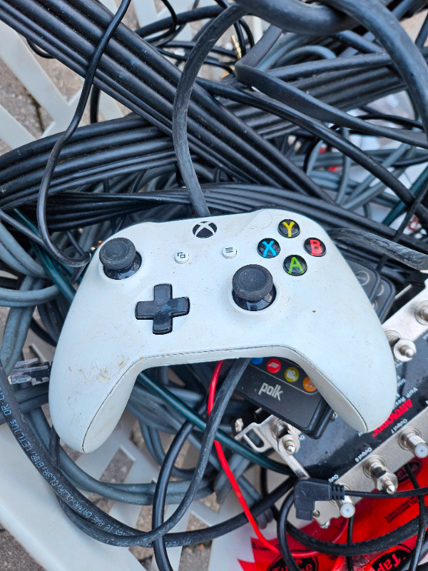 Various wires and  items, xbox one controller broken cover in General Electronics in City of Toronto