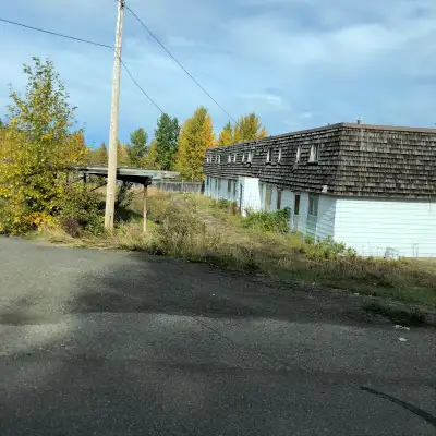 Lot for sale in Granisle Zoned for multi family Has older six plex Little to no value In rough condi...