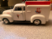 National Motor Museum Mint 1953 Chevy 3100  1:32 Ice Cream Truck