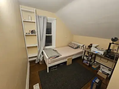 Room rent full furnished including all utilities laundry and internet available February 01