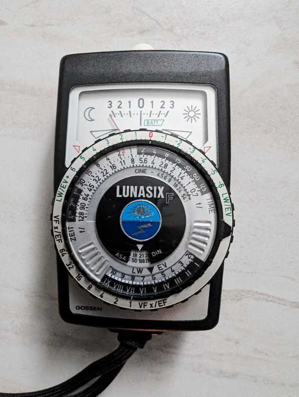 Posemètre- Flashmètre. dans Appareils photo et caméras  à Saint-Hyacinthe