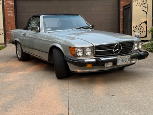 1987 Mercedes-Benz SL 560SL