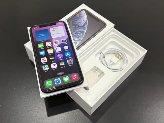 Apple iPhone XR 64GB Blk - UNLOCKED - READY TO GO!64280284792194120