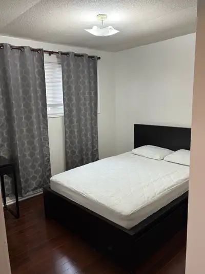 I have one bedroom for rent in a beautiful 5 bedroom, 2.5 bathroom home available in August or Septe...
