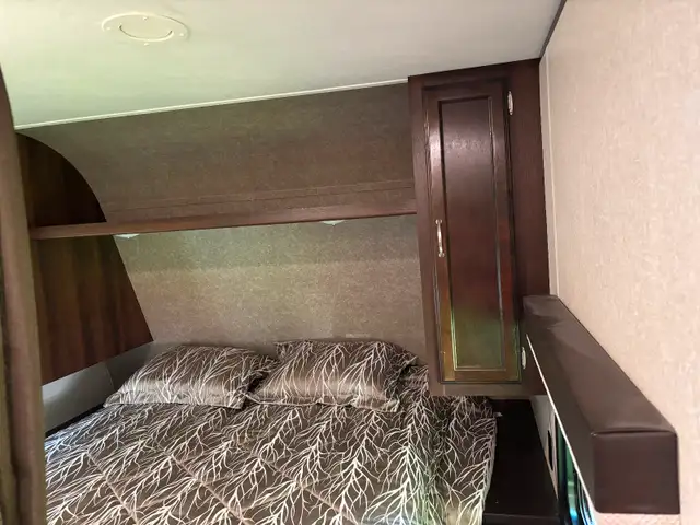 2018 JAYCO travel trailer 294QBS. in Travel Trailers & Campers in Pembroke - Image 9
