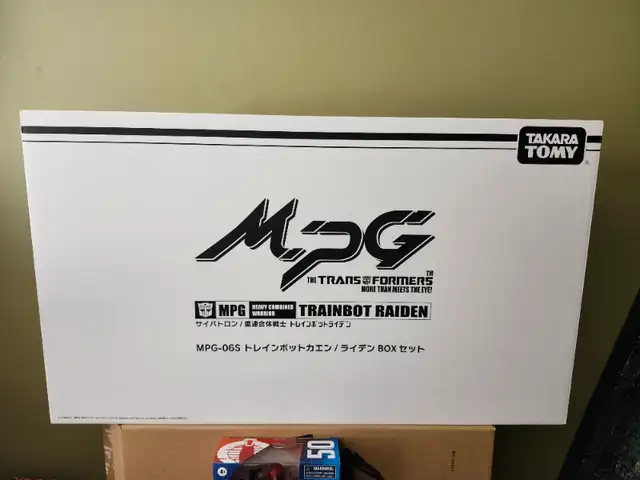Transformers Masterpiece  MPG-06S + full trainbot set in Toys & Games in Saskatoon - Image 2