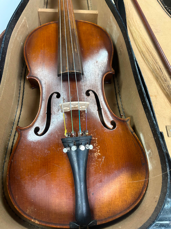 Violon 4/4 Antonius Straduvarius Cremonenfis dans Autre  à Laurentides