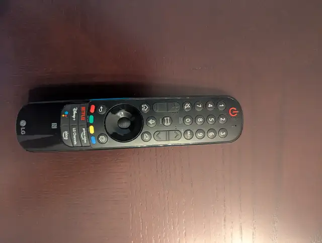 86" LG  UHD 4K SMART TV LIKE NEW ! in TVs in Ottawa - Image 4