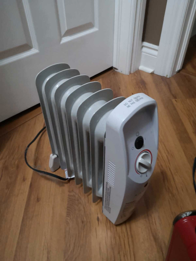 Indoor Space Heaters  in Heaters, Humidifiers & Dehumidifiers in Brockville - Image 4