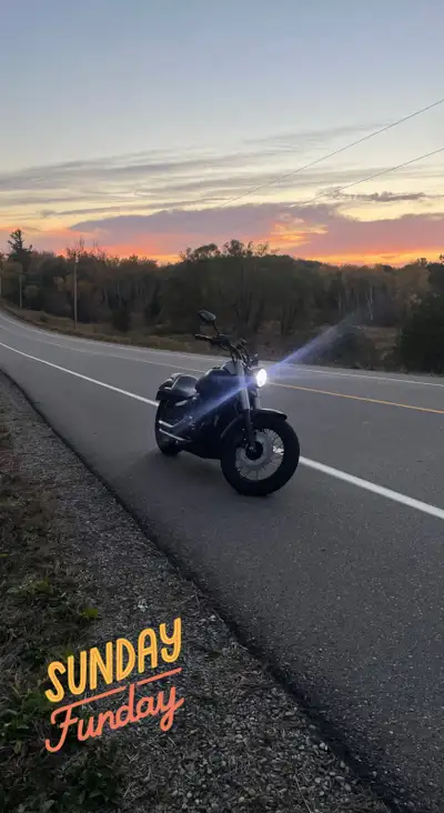 2013 Honda shadow phantom 750 cc This Honda shadow phantom is in good condition and has been cared f...