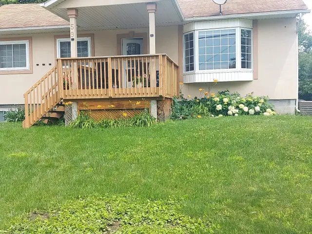Furnished 5 Bedroom 3 Bathroom House