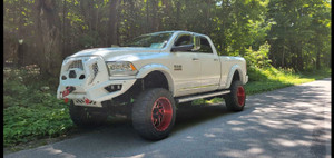 2017 Dodge Ram 2500 Limited  fully loaded