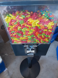 Start a candy route., Including machines and Locations.