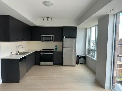 Stacked townhome for rent in Brampton/Vaughan border