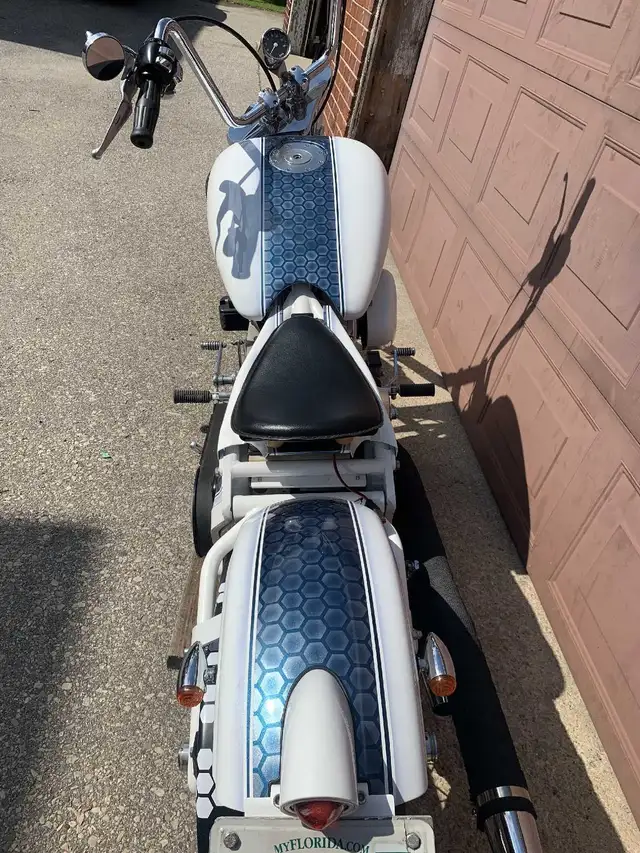 custom performance motorcycle  in Street, Cruisers & Choppers in City of Toronto - Image 8