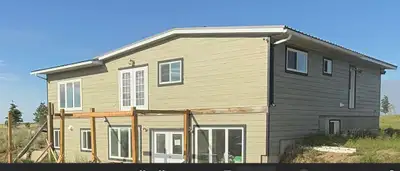 Spacious 4-Bedroom Walkout Basement Suite in Beiseker, AB
