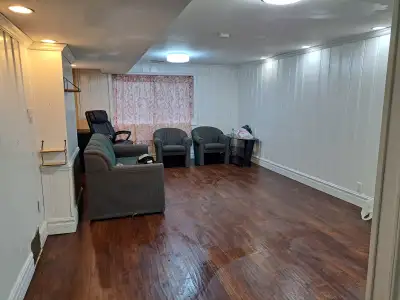2-level basement apartment for rent, main intersection Sheppard Ave & Kennedy Rd., step to Agincourt...