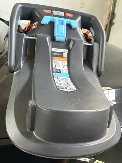 UPPAbaby Extra Mesa V2 Car Seat BASE, View more