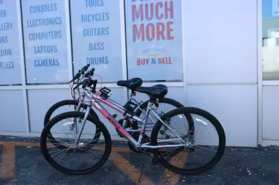 For sale $100,00 for EACH The Movelo Algonquin 26" Women's Steel Mountain Bike is a durable and styl...