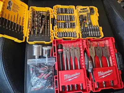 Lots of Dewalt & Milwaukee Bits, View more