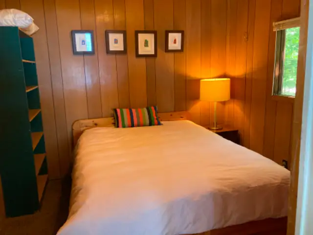 Pristine Lake Cottage Rental in Ontario in Canada - Image 3