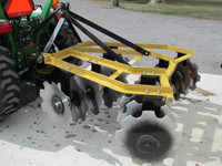 5.5 FOOT 16-18 INCH BLADE DISC NOTCHED PLOW